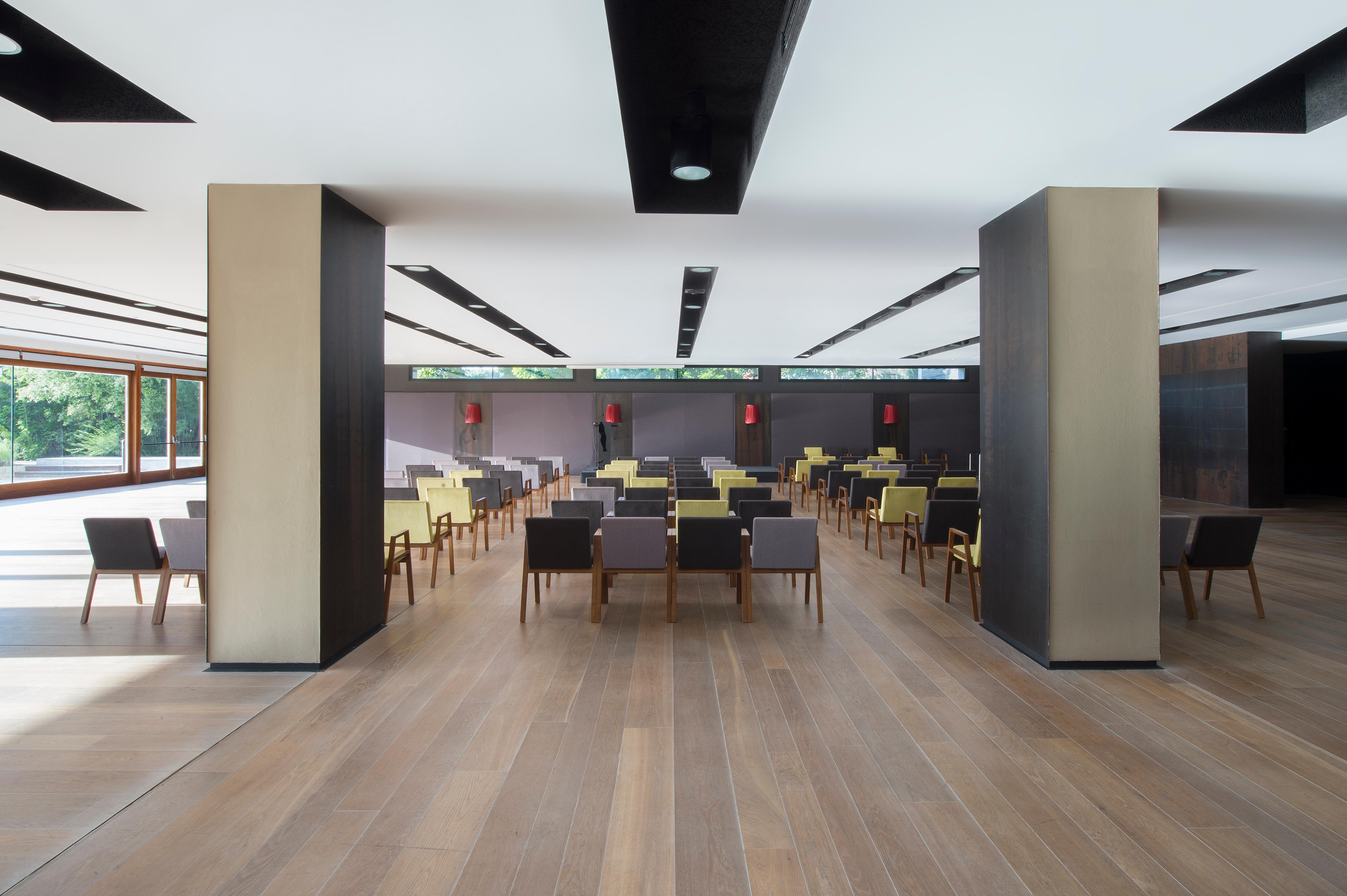 Eurostars Pamplona Hotel Buitenkant foto